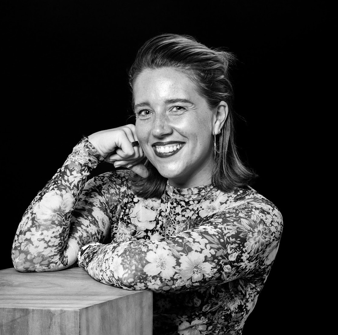 Megan  Kinsinger Photo